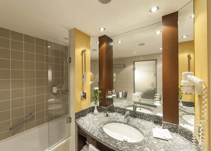 Essential By Dorint Frankfurt-niederrad 4* Fráncfort del Meno